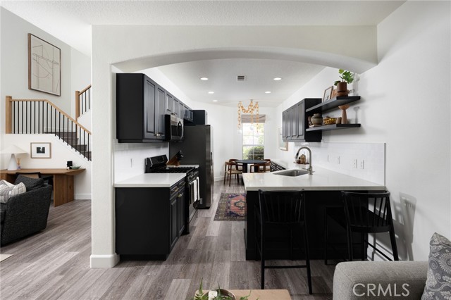 5 Auvergne, Newport Coast CA: https://media.crmls.org/medias/234e0a0a-c152-4333-84fe-41c86cddb7b1.jpg