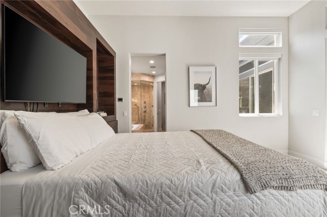55675 Turnberry Way, La Quinta CA: https://media.crmls.org/medias/234e1247-6ca8-4db1-9e78-19a9fefea6cb.jpg