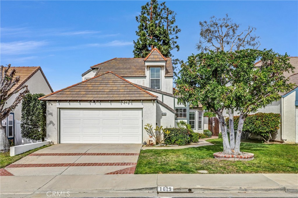 1029 Henrietta Circle