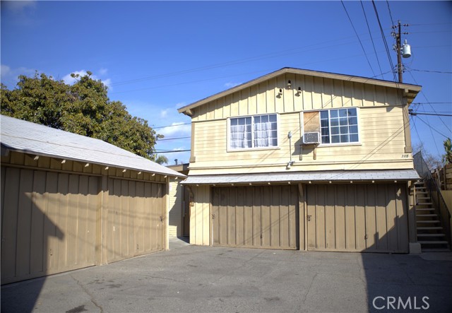 313 Broadway, Santa Ana, California 92701, ,Multi-Family,For Sale,Broadway,OC25042415