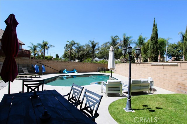 Detail Gallery Image 33 of 34 For 6023 Delaware Park Ct, Corona,  CA 92880 - 4 Beds | 3/1 Baths