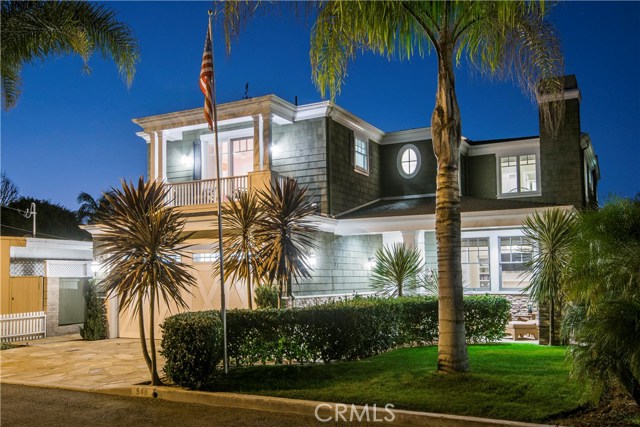 548 21st Street, Hermosa Beach, California 90254, 5 Bedrooms Bedrooms, ,4 BathroomsBathrooms,Residential,Sold,21st Street,SB17042636