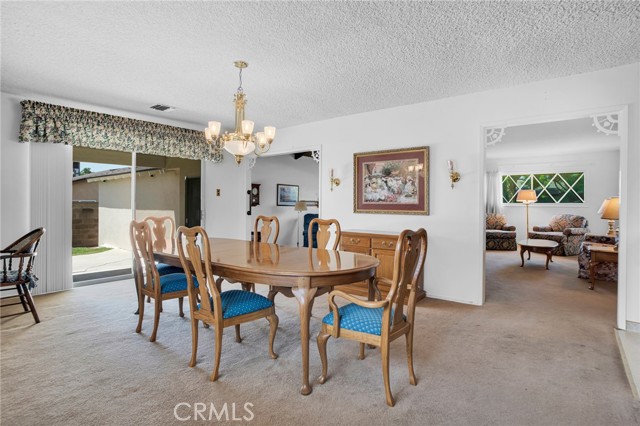 Detail Gallery Image 20 of 46 For 18944 Prairie St, Northridge,  CA 91324 - 4 Beds | 2 Baths