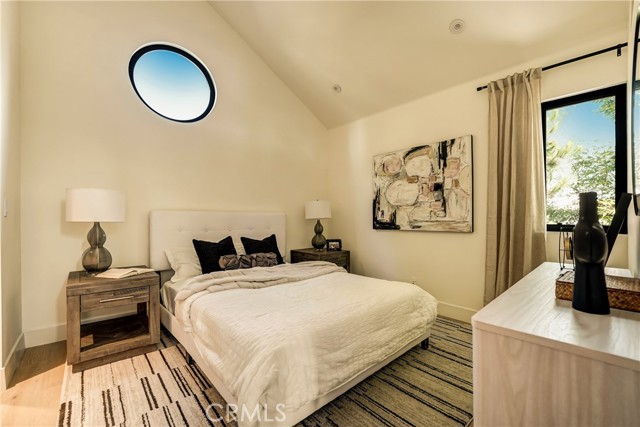 Detail Gallery Image 33 of 42 For 636 Bay, Santa Monica,  CA 90405 - 3 Beds | 3 Baths