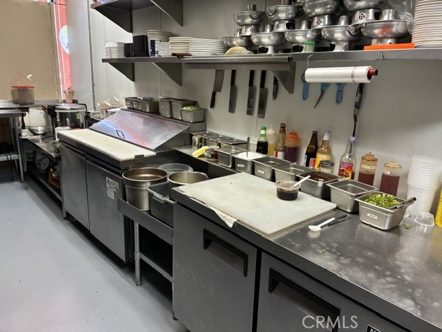  Commercial for Sale in Van Nuys, California