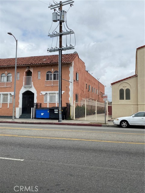 Image 3 for 5606 S Figueroa St, Los Angeles, CA 90037