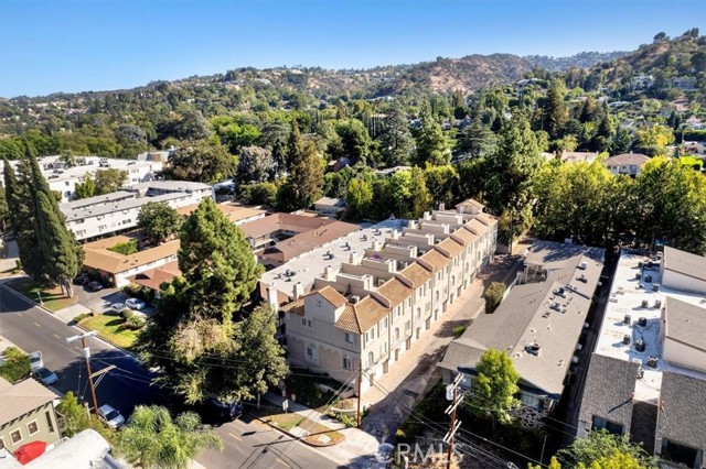 Detail Gallery Image 31 of 32 For 14234 Dickens St #7,  Sherman Oaks,  CA 91423 - 3 Beds | 2/1 Baths