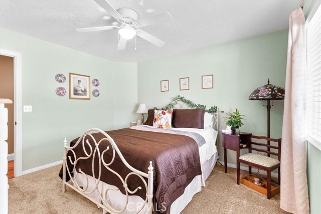 19287 Allegheny Road, Apple Valley CA: https://media.crmls.org/medias/2355b414-d89b-4307-9e7b-8a61518819d9.jpg