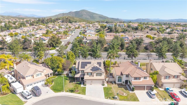 Detail Gallery Image 33 of 37 For 35594 Porcelain Ct, Winchester,  CA 92596 - 4 Beds | 3 Baths