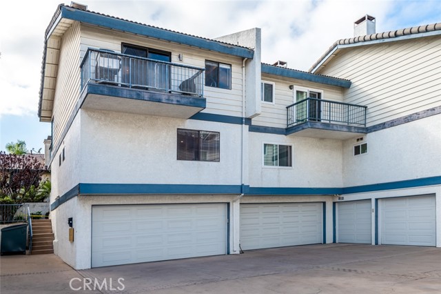 121 Prospect Avenue, Redondo Beach, California 90277, 2 Bedrooms Bedrooms, ,2 BathroomsBathrooms,Residential,Sold,Prospect,SB21237619