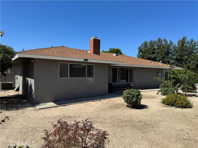 Detail Gallery Image 4 of 21 For 26032 Amy Ln, Hemet,  CA 92544 - 3 Beds | 2 Baths