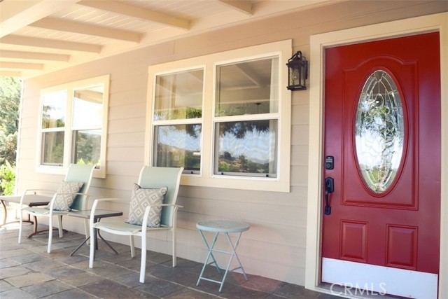 Detail Gallery Image 4 of 37 For 5 W 12th St, Paso Robles,  CA 93446 - 3 Beds | 3 Baths