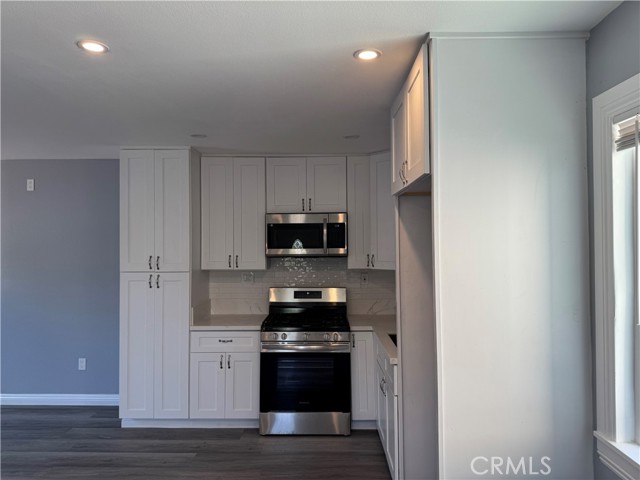 Image 1 of 23 For 1411 Garnsey Street