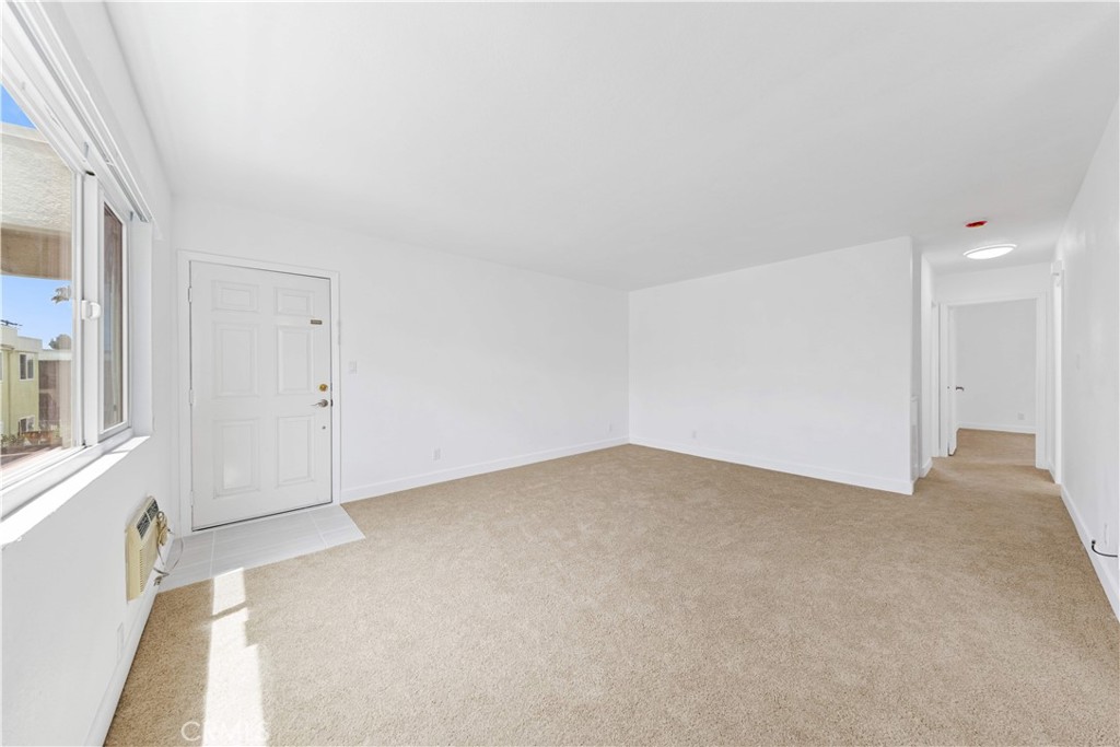 6602 Beadnell Way - photo 2