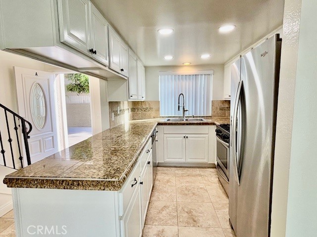 Detail Gallery Image 22 of 23 For 2558 Orange Ave #G,  Costa Mesa,  CA 92627 - 3 Beds | 2/1 Baths