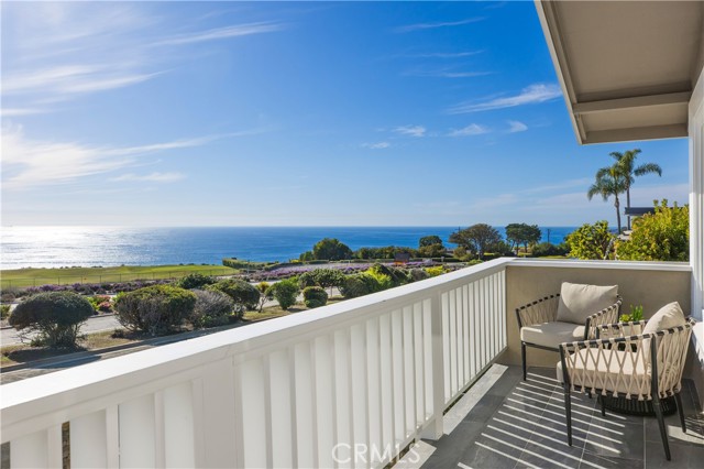 3951 Palos Verdes Drive South, Rancho Palos Verdes, California 90275, 4 Bedrooms Bedrooms, ,1 BathroomBathrooms,Residential,For Sale,Palos Verdes Drive South,PV25032069