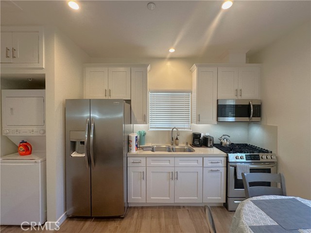 Detail Gallery Image 9 of 25 For 20832 Henrietta St, Torrance,  CA 90503 - 1 Beds | 1 Baths