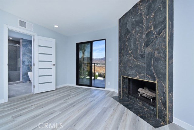 Detail Gallery Image 36 of 74 For 12112 Woodley Ave, Granada Hills,  CA 91344 - 4 Beds | 4 Baths