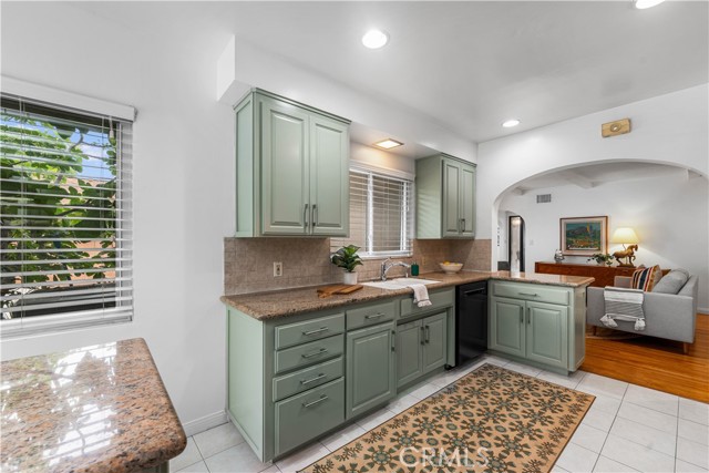 Detail Gallery Image 19 of 47 For 265 Mariposa St, Altadena,  CA 91001 - 3 Beds | 2 Baths