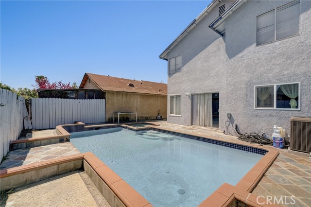 Detail Gallery Image 35 of 39 For 8961 Summerwood Way, Fontana,  CA 92335 - 3 Beds | 2/1 Baths
