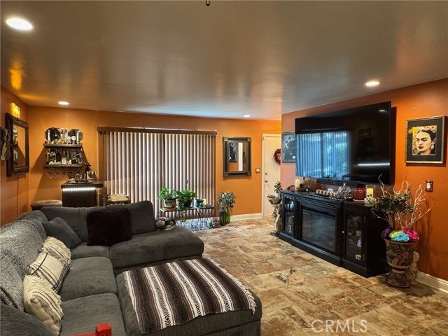1434 Highland, Duarte CA: https://media.crmls.org/medias/235f7535-8b57-4153-a4c9-bd5712822913.jpg
