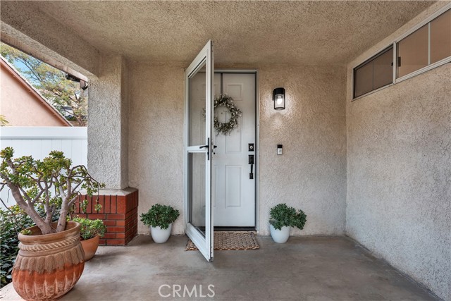 Detail Gallery Image 4 of 54 For 31582 Golden Lion, Temecula,  CA 92591 - 5 Beds | 3 Baths