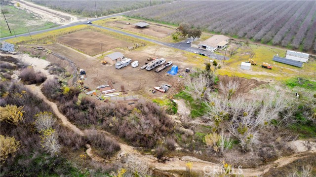 Detail Gallery Image 51 of 59 For 25565 Road 13, Chowchilla,  CA 93610 - 4 Beds | 3 Baths