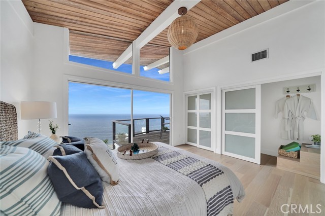 Detail Gallery Image 14 of 42 For 2590 Juanita Way, Laguna Beach,  CA 92651 - 3 Beds | 2/1 Baths