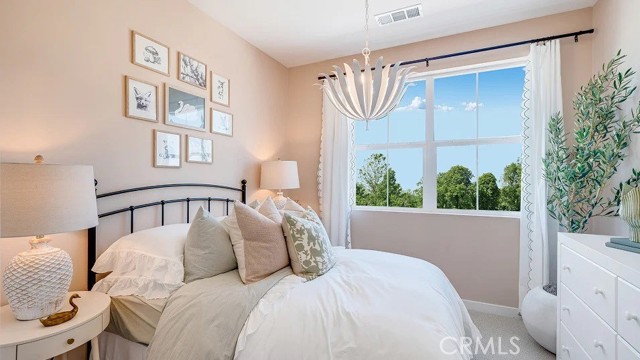 Detail Gallery Image 8 of 22 For 2651 E Forest Paseo, Ontario,  CA 91762 - 3 Beds | 2/1 Baths