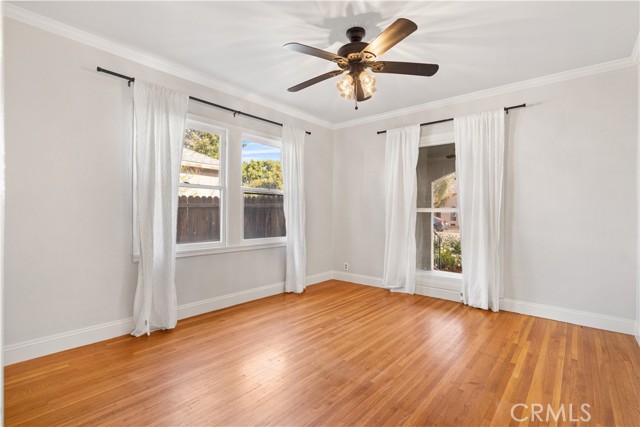 3007 Park Way, Bakersfield CA: https://media.crmls.org/medias/2360f027-34ab-44f6-bf3d-de5d778f9eeb.jpg