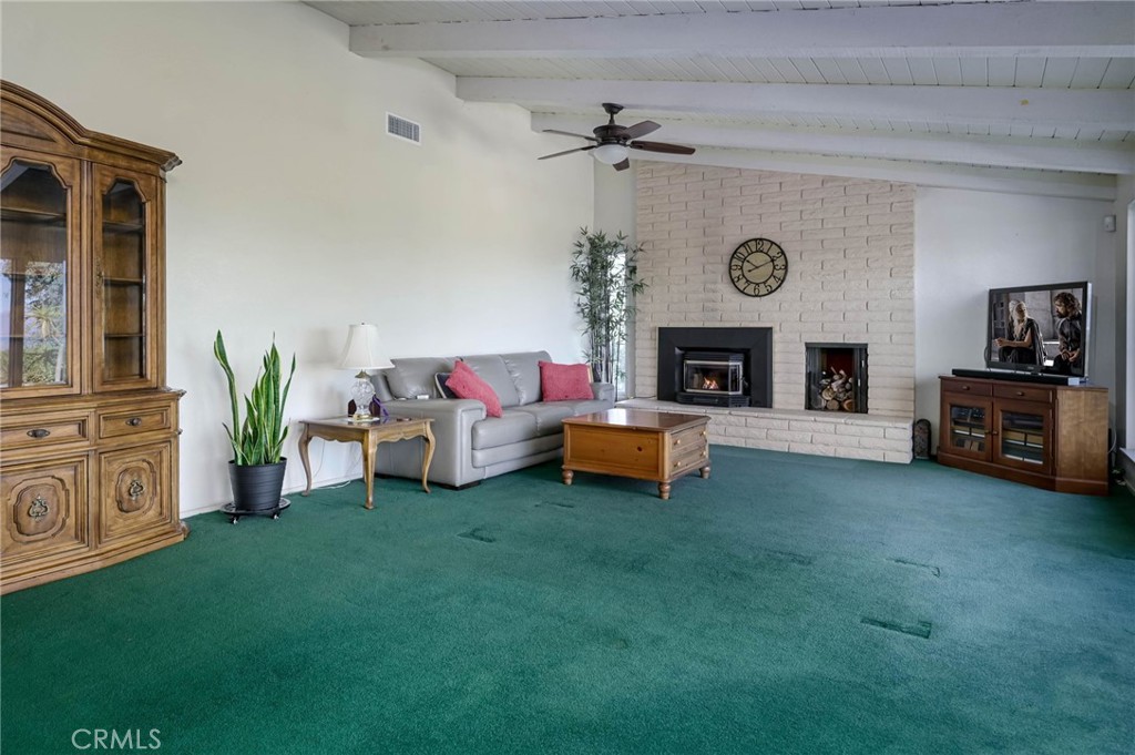 MLS #OC25274602 image #10