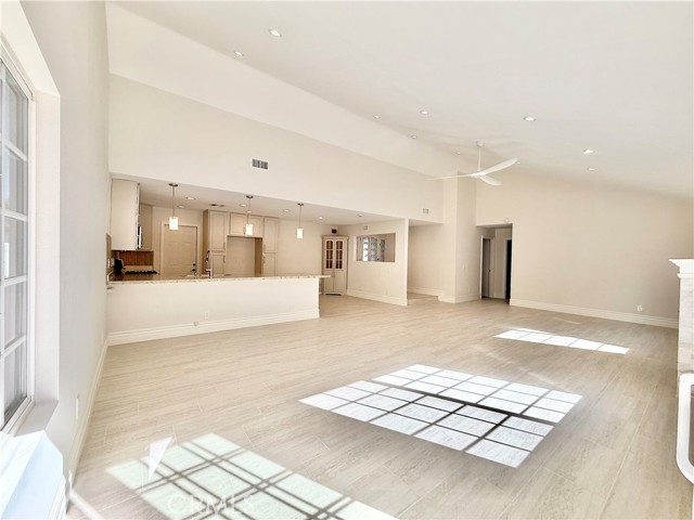 26036 Camino Adelanto, Mission Viejo CA: https://media.crmls.org/medias/2361278a-d07b-4377-ba87-935f0088eaa5.jpg