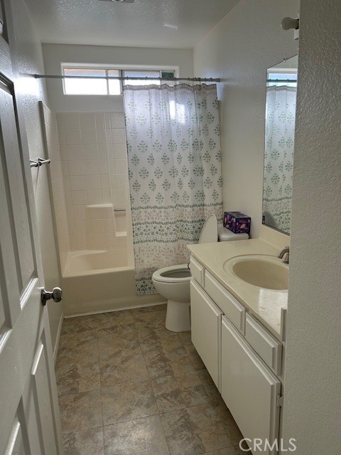 835 W 13th Street, San Pedro CA: https://media.crmls.org/medias/236324ca-3cfd-4cfc-8923-b0aba647ba01.jpg