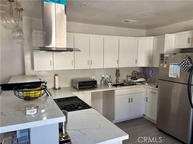 Detail Gallery Image 14 of 46 For 2539 E 219th Pl, Carson,  CA 90810 - 2 Beds | 1 Baths