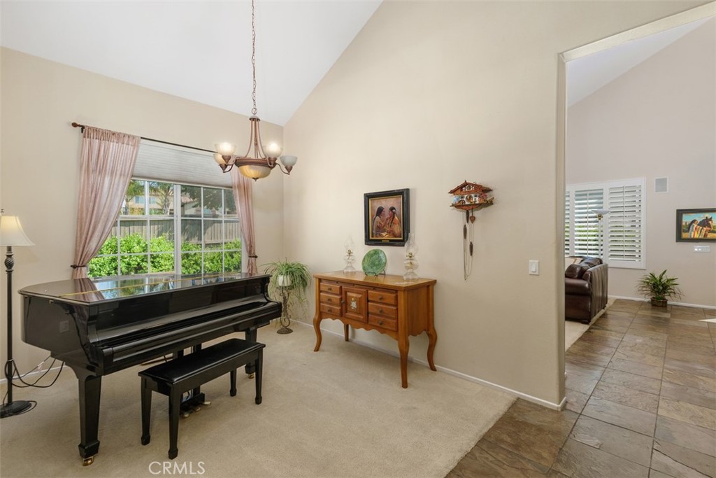 MLS #IV25162337 img 6