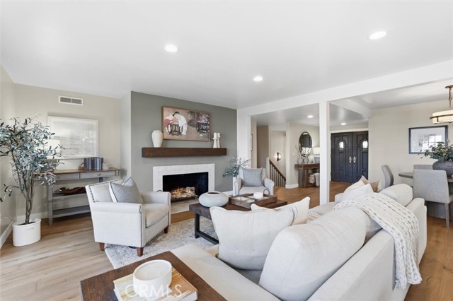 Detail Gallery Image 6 of 29 For 4149 via Solano, Palos Verdes Estates,  CA 90274 - 4 Beds | 3 Baths