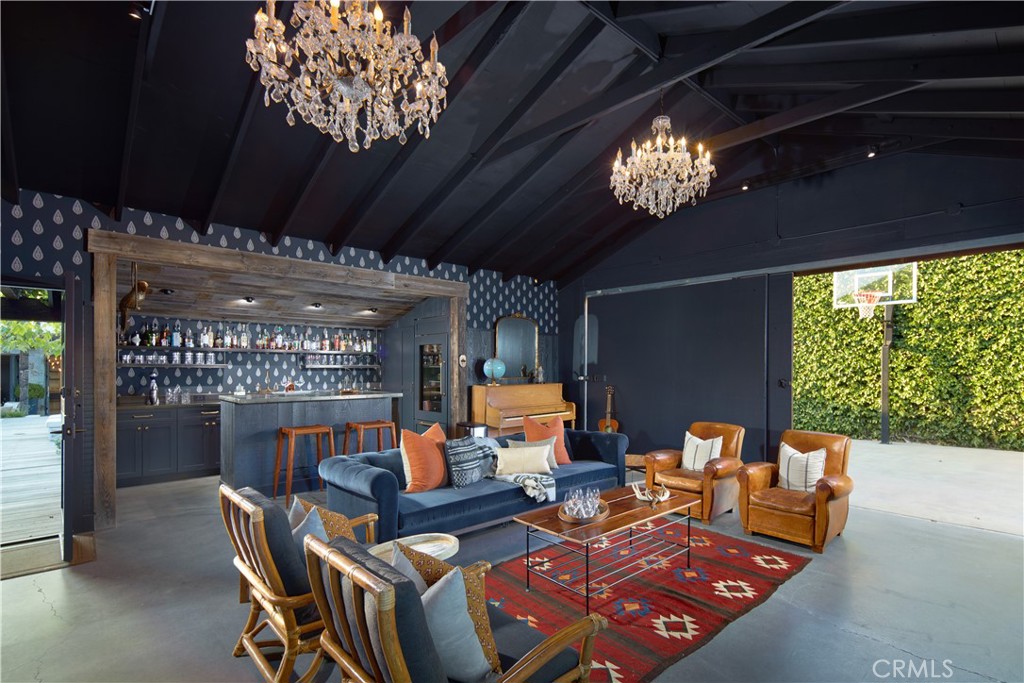 2364795e Dc55 46b3 A46c 4e74b074e44d