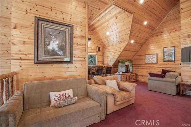42432 Bear Loop, Big Bear City CA: https://media.crmls.org/medias/2364a743-e090-4935-a1e9-c424f3f013b1.jpg