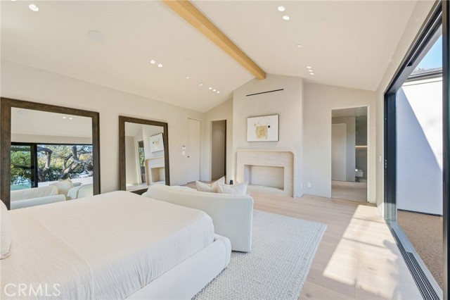 Detail Gallery Image 24 of 41 For 16782 Otsego, Encino,  CA 91436 - 6 Beds | 6/1 Baths