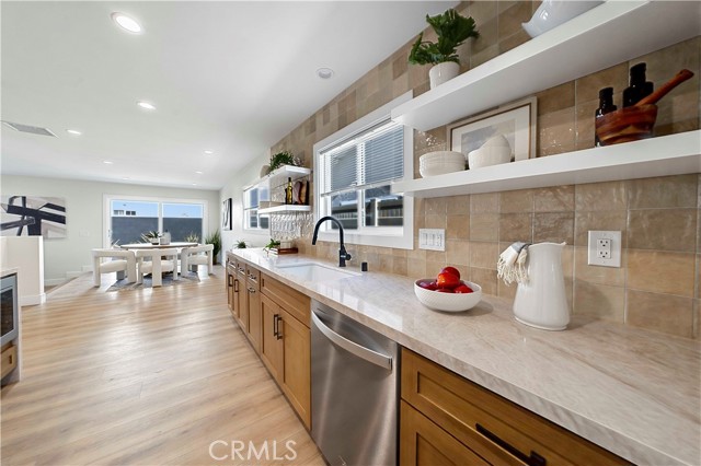 Detail Gallery Image 16 of 44 For 1701 Saybrook, Tustin,  CA 92780 - 3 Beds | 2 Baths