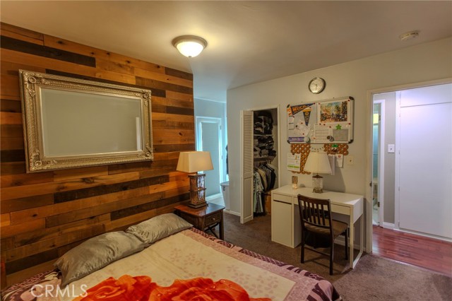 Detail Gallery Image 21 of 26 For 1724 Sombra Dr, Glendale,  CA 91208 - 3 Beds | 2 Baths