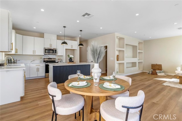 Image 13 of 50 For 26987 Lakeview Drive