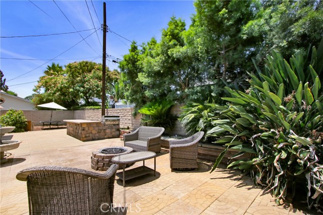 467 W Casad Street, Covina CA: https://media.crmls.org/medias/2368899d-4be0-4deb-87f3-4c5eed1aa7f6.jpg