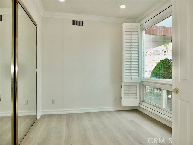 6225 Napoli Court, Long Beach CA: https://media.crmls.org/medias/23689d74-0582-479f-8c8b-8ca3b8314405.jpg