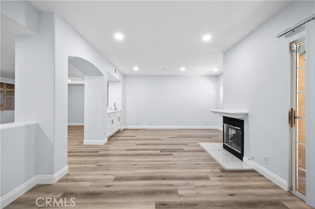 4259 Fulton Avenue, Sherman Oaks CA: https://media.crmls.org/medias/2369babb-9bdd-43c9-91d0-d2a1e6331796.jpg