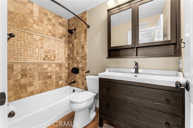 Detail Gallery Image 25 of 42 For 16825 Winterbrook, Riverside,  CA 92503 - 3 Beds | 2/1 Baths