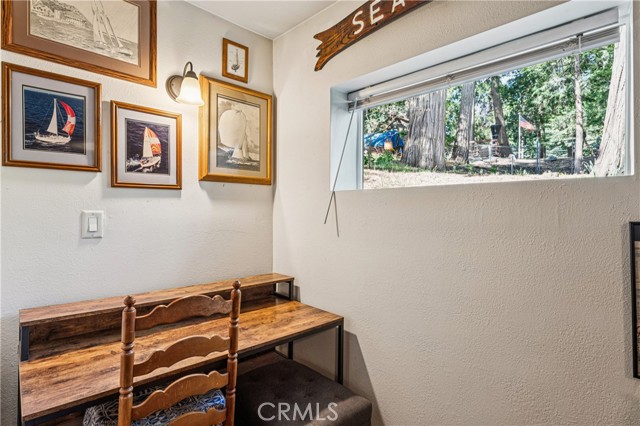 Detail Gallery Image 28 of 43 For 355 Hartman Cir, Cedarpines Park,  CA 92322 - 3 Beds | 3 Baths