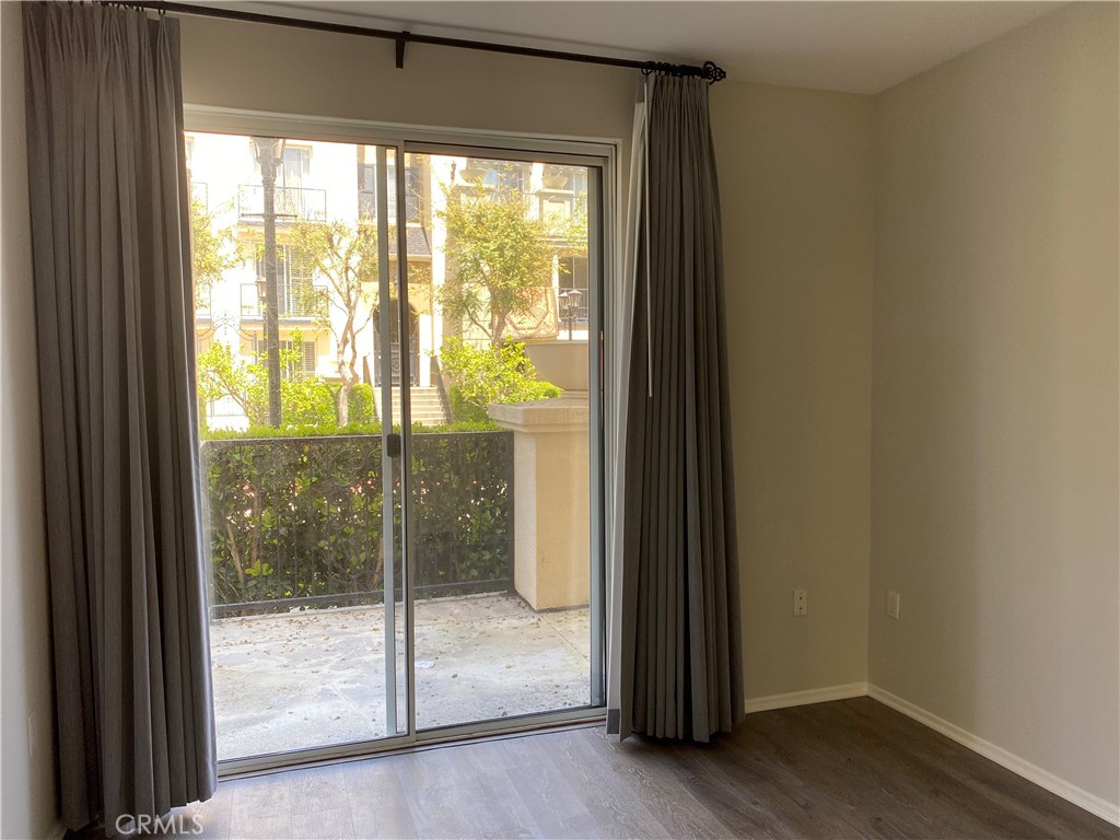 236a5ff2 8275 4f4f A89e E4ede034f8ae