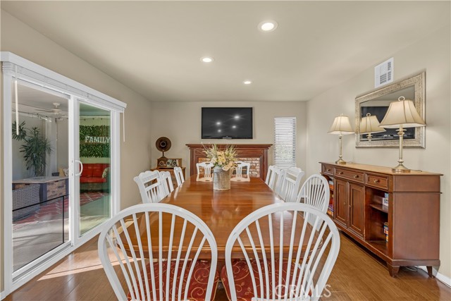 Detail Gallery Image 17 of 43 For 21390 via Del Parque, Yorba Linda,  CA 92887 - 4 Beds | 3 Baths