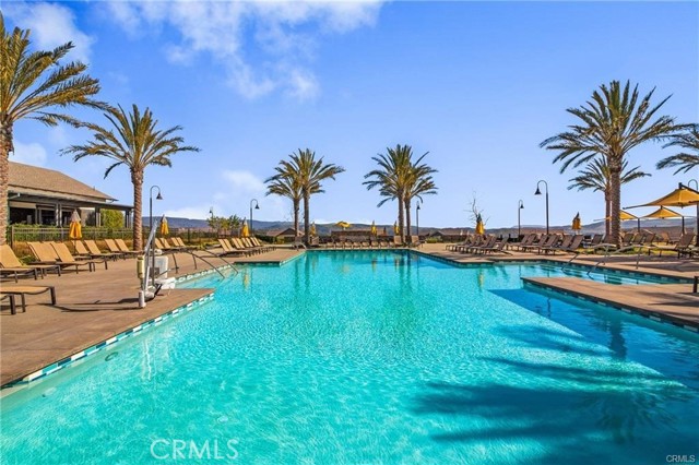 28 Sembrio Street, Rancho Mission Viejo CA: https://media.crmls.org/medias/236b31ea-edbc-44d0-8f4a-b1125054c3ca.jpg